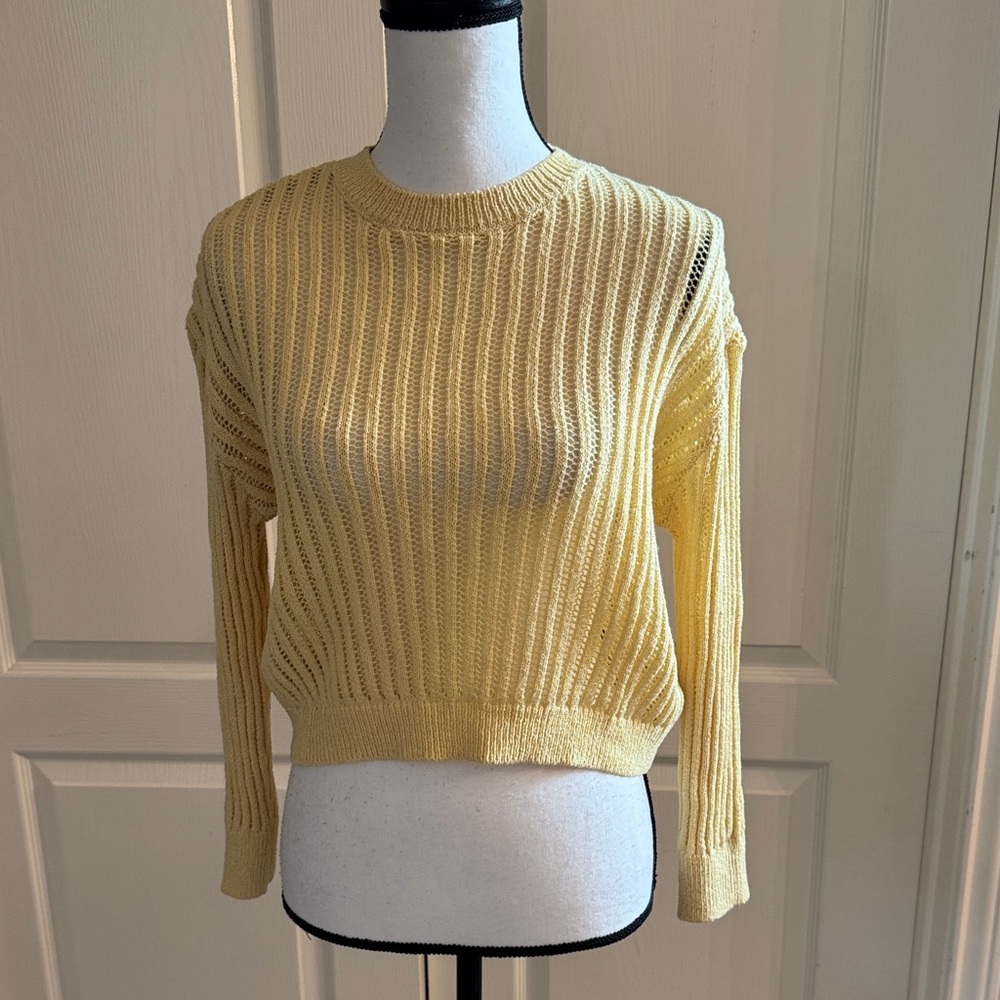 Yellow Knit Women's Sweater - Size Medium